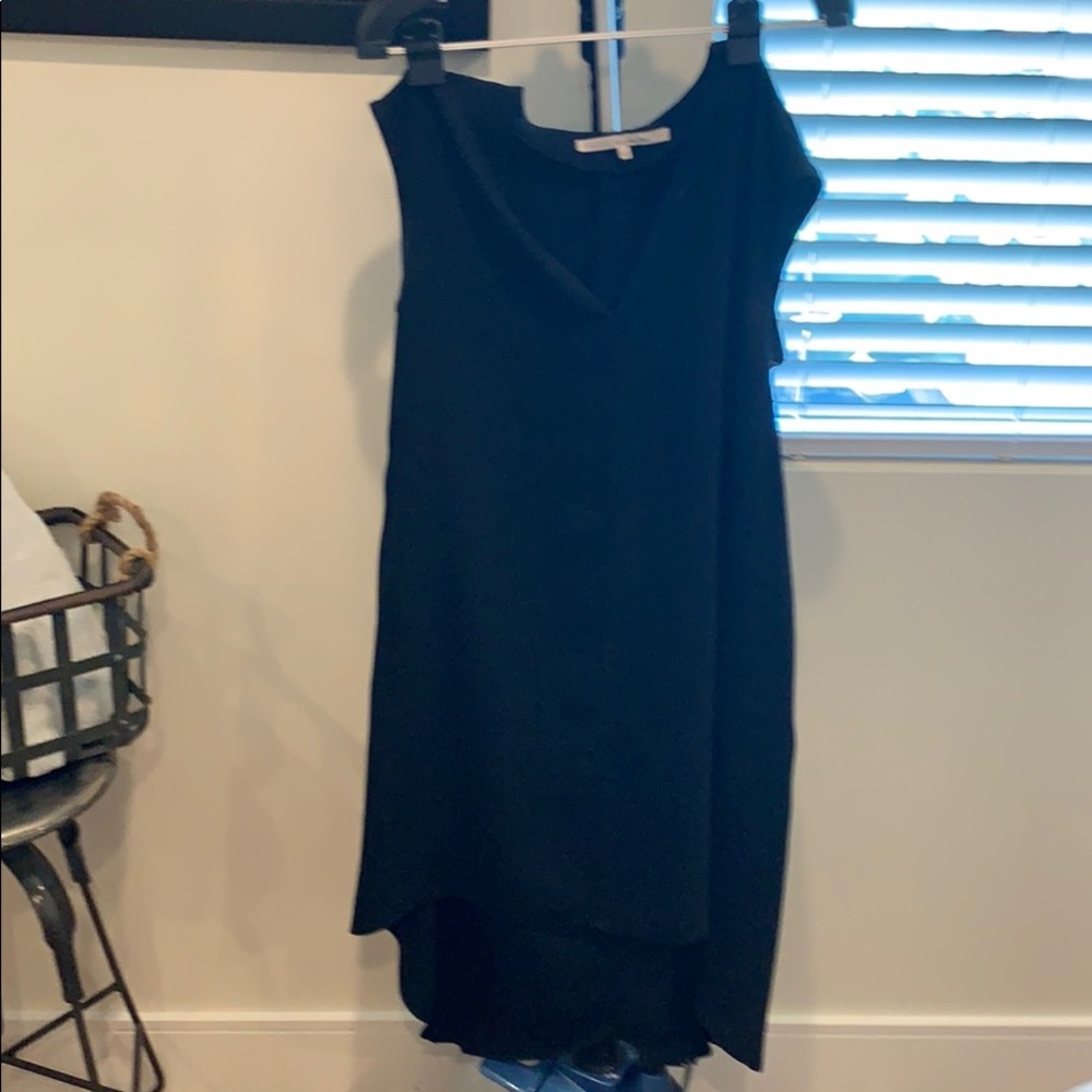 Sleeveless black dress
